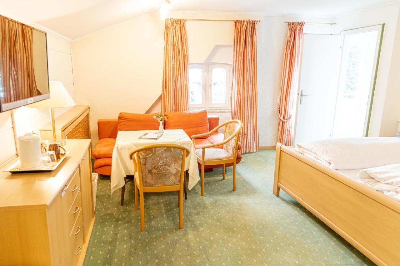 Hotel Der Seehof ハウツェンベルク エクステリア 写真