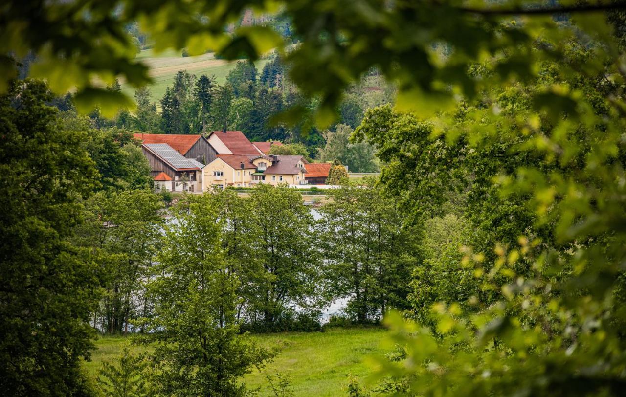 Hotel Der Seehof ハウツェンベルク エクステリア 写真