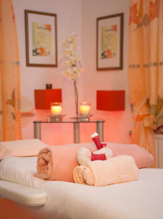 Hotel Der Seehof ハウツェンベルク エクステリア 写真